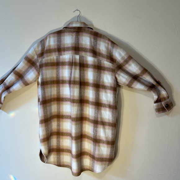 Cozy Plaid Jacket - Women’s 2XL - Picture 3 of 6